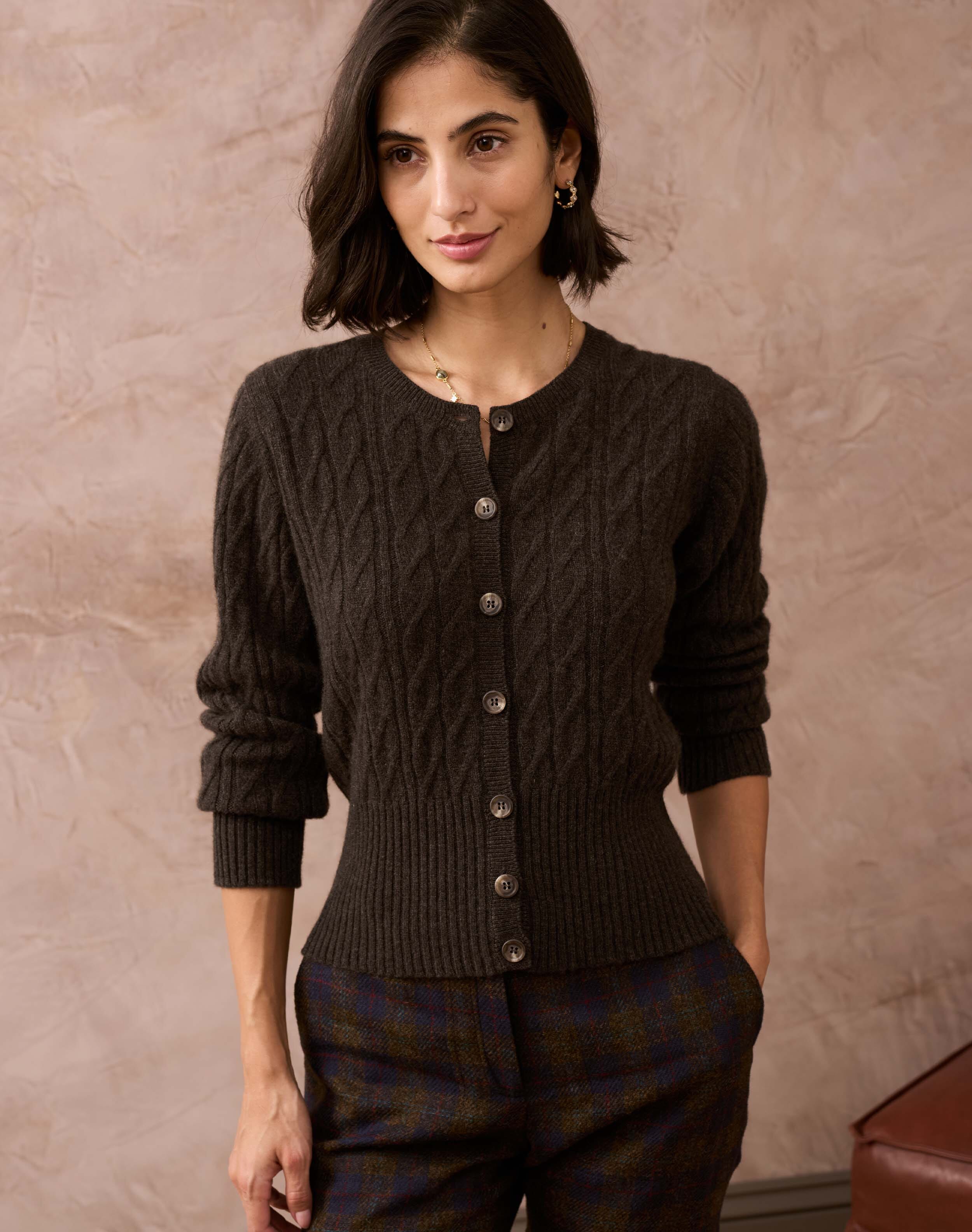 Cashmere Cable Cardigan Ebony