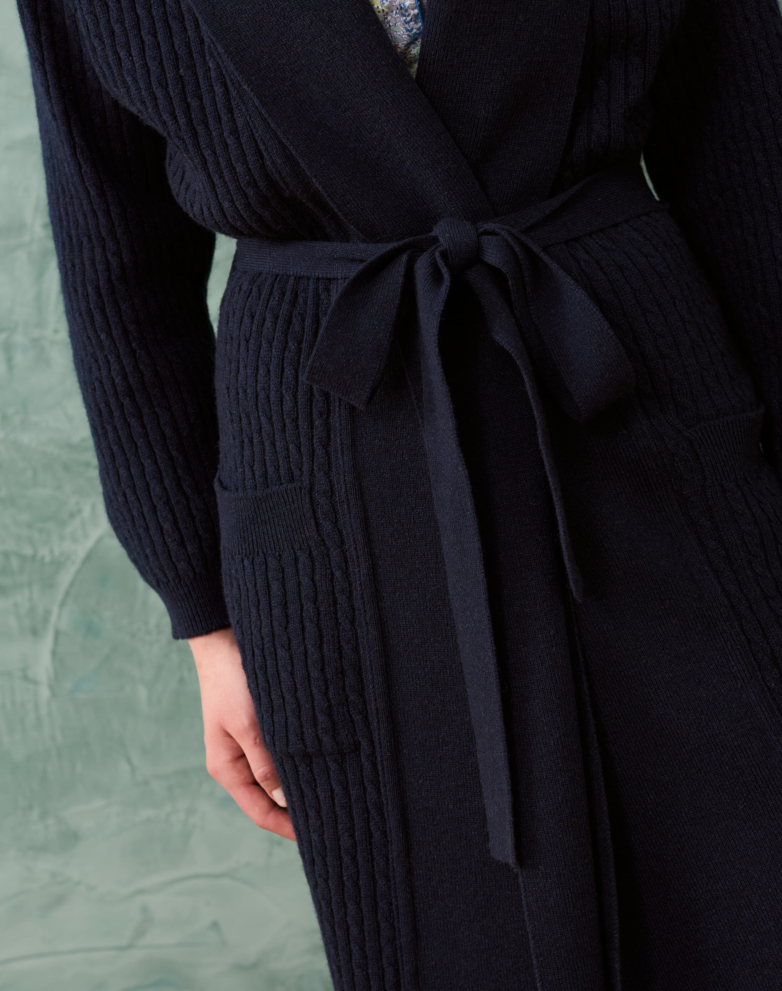 Ladies Cashmere Cable - Foliage main image 1