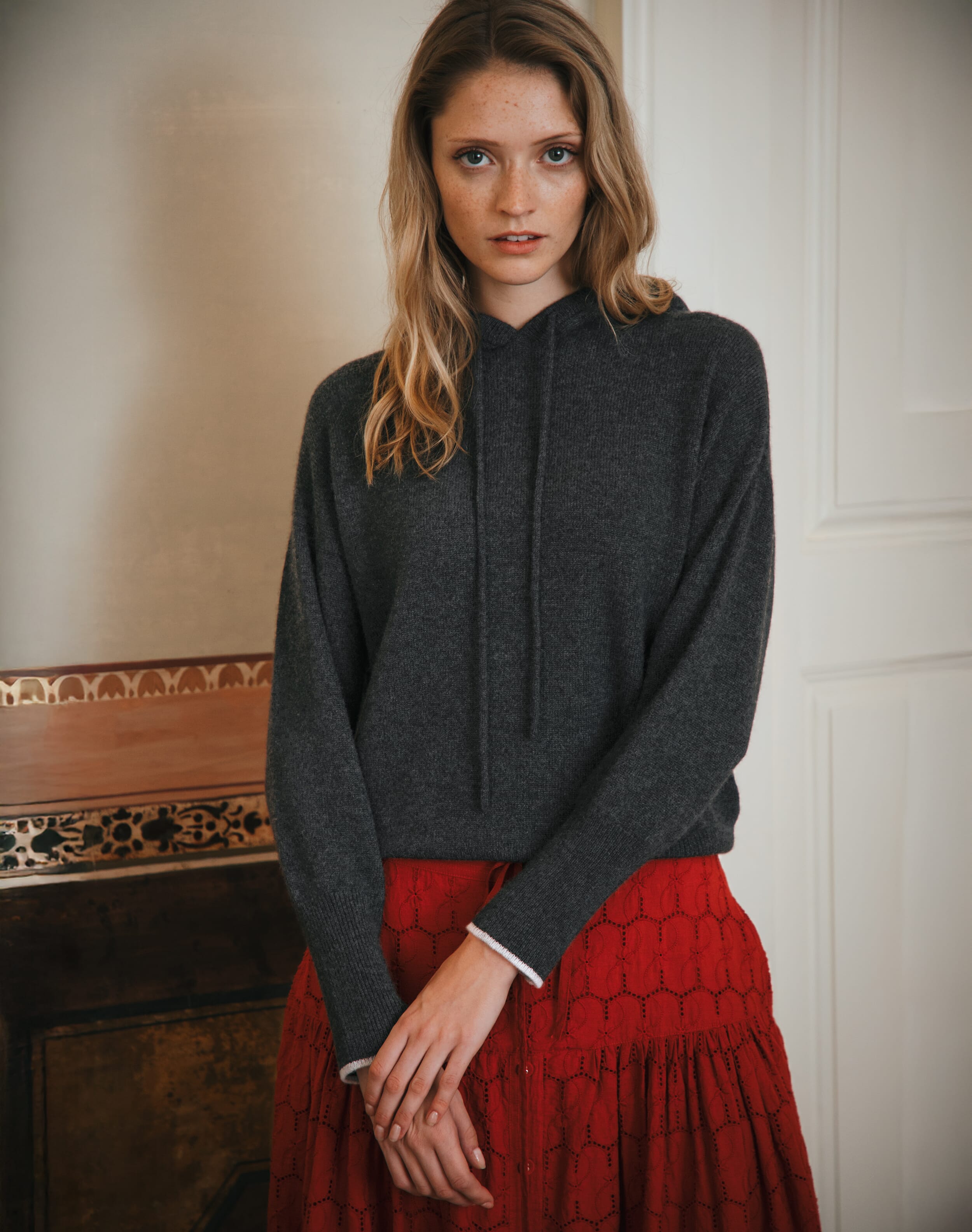 Brora Cashmere Hoody Smoke  - Size: 16-18