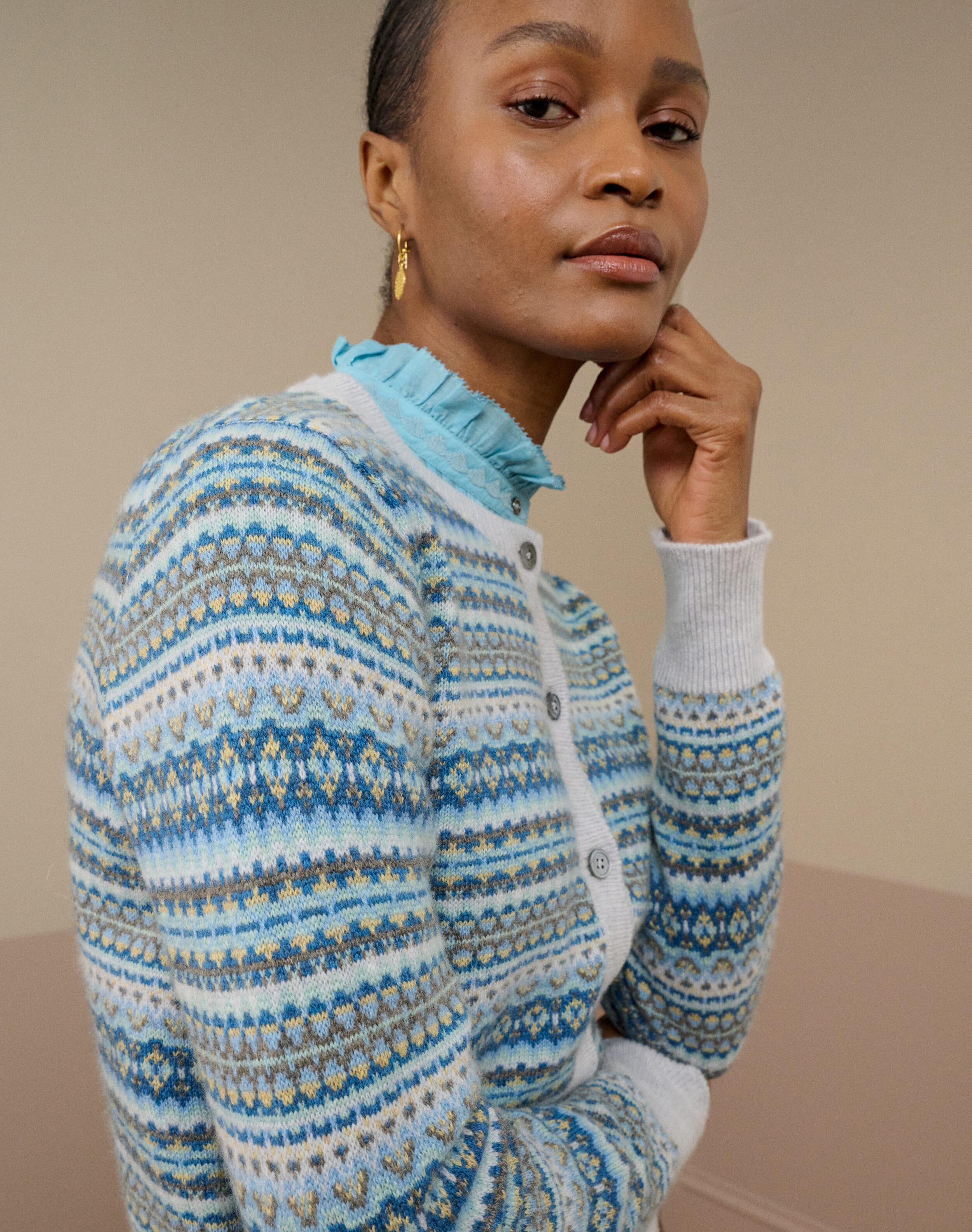 projectR ニット Cashmere Fair Isle Cardigan in Pearl | Brora Offers