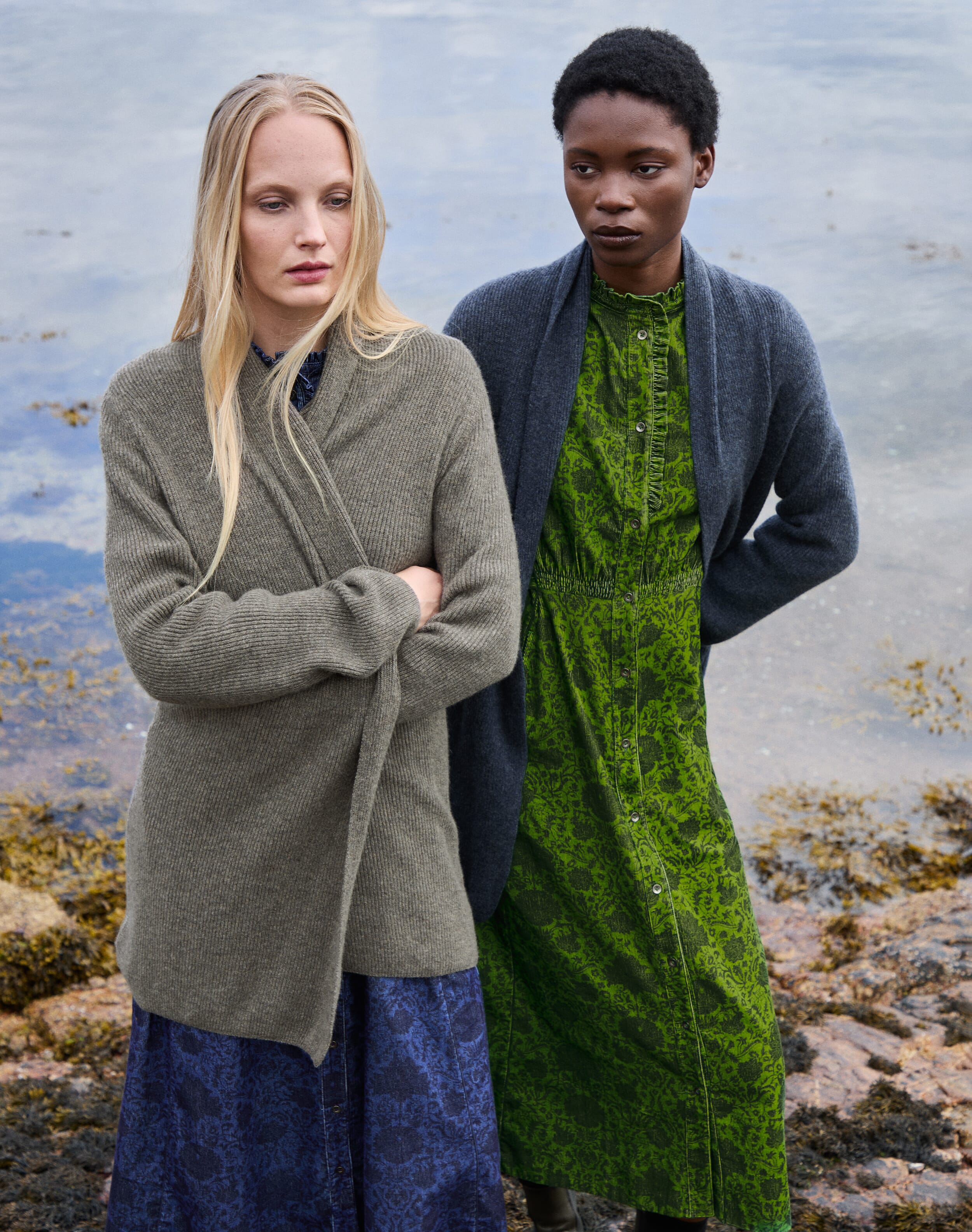 Cashmere Shawl Ribbed Cardigan in Mushroom | Brora Clearance