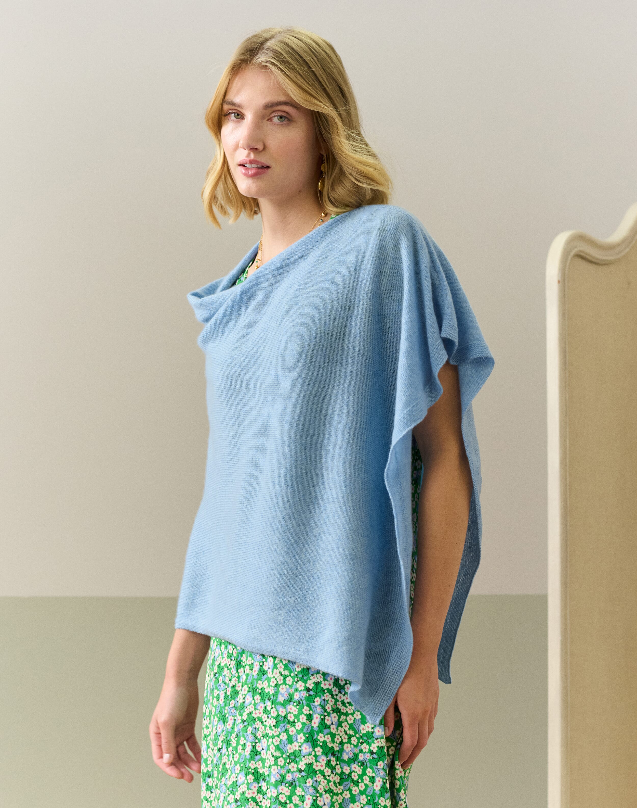 Brora Cashmere Gauzy Knit Poncho Porcelain