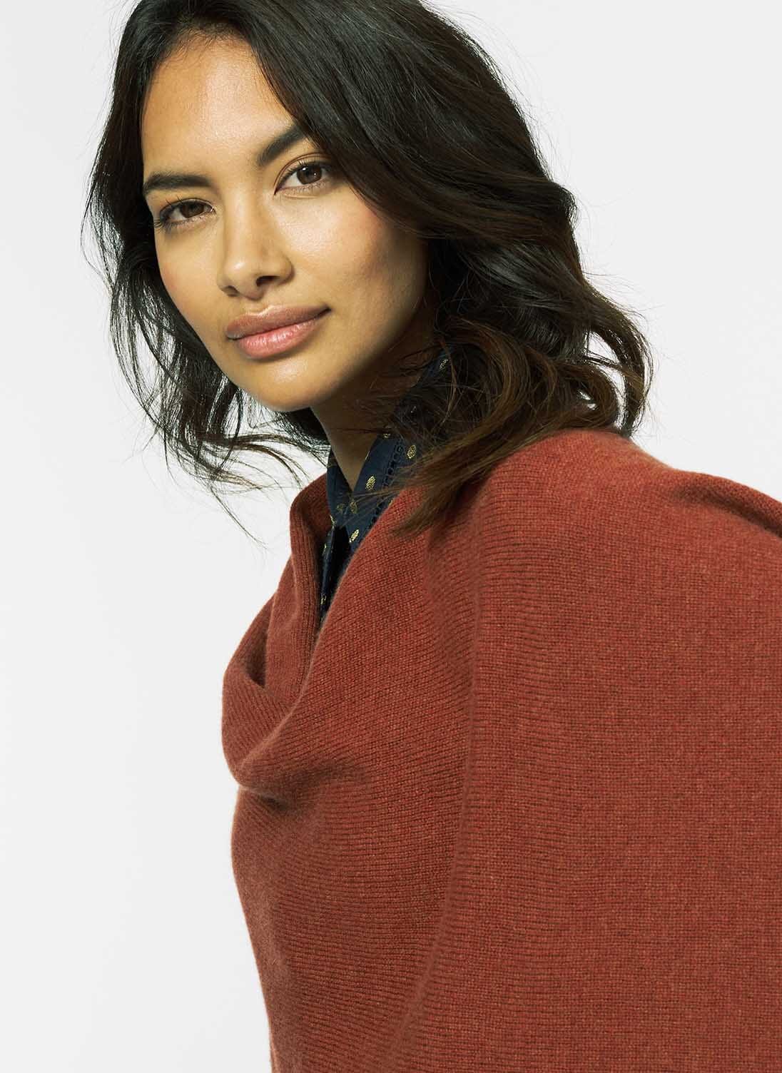 Rust Cashmere Gauzy Knit Poncho | Ponchos & Capes | Brora