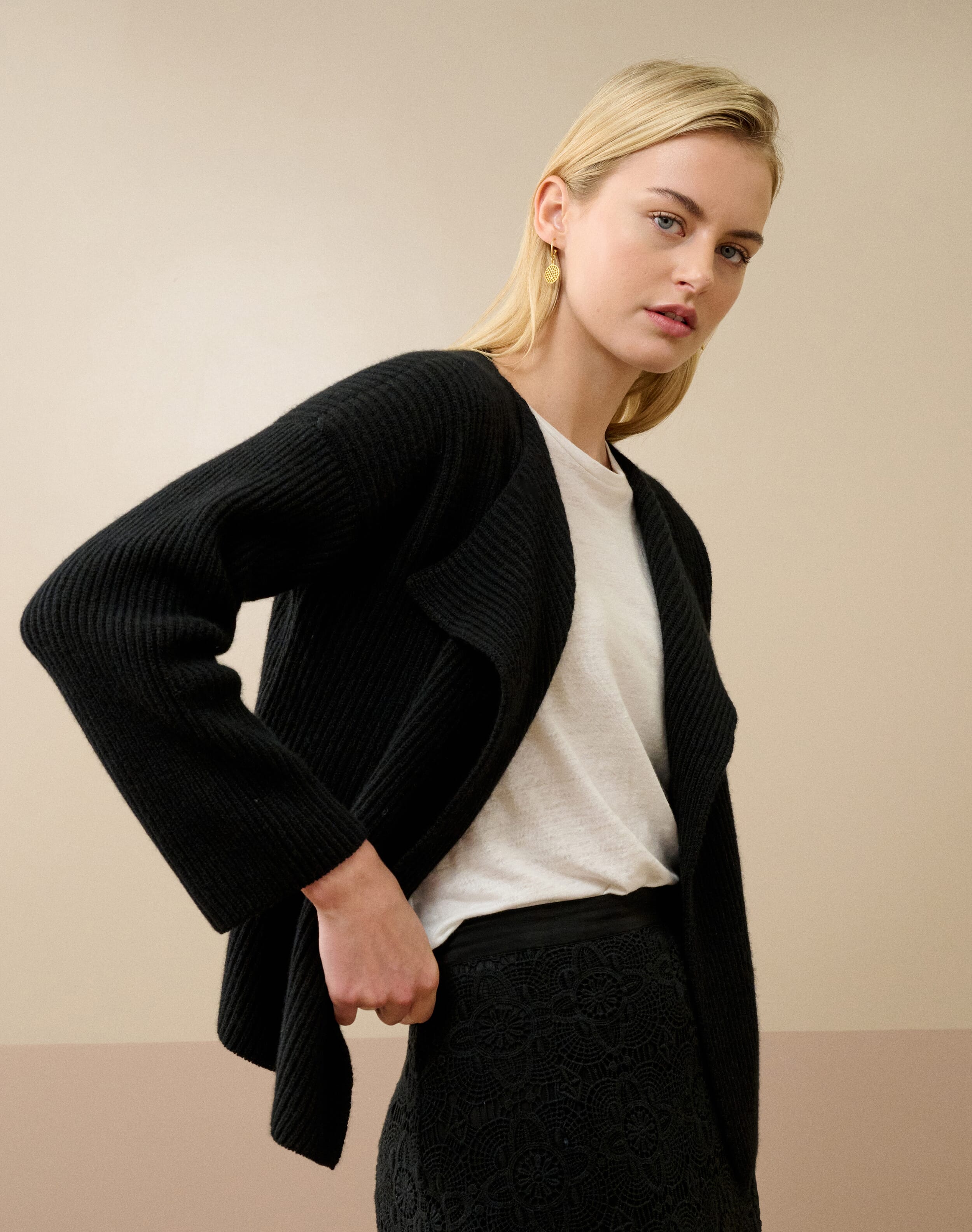 Brora Cashmere Ribbed Jacket Black