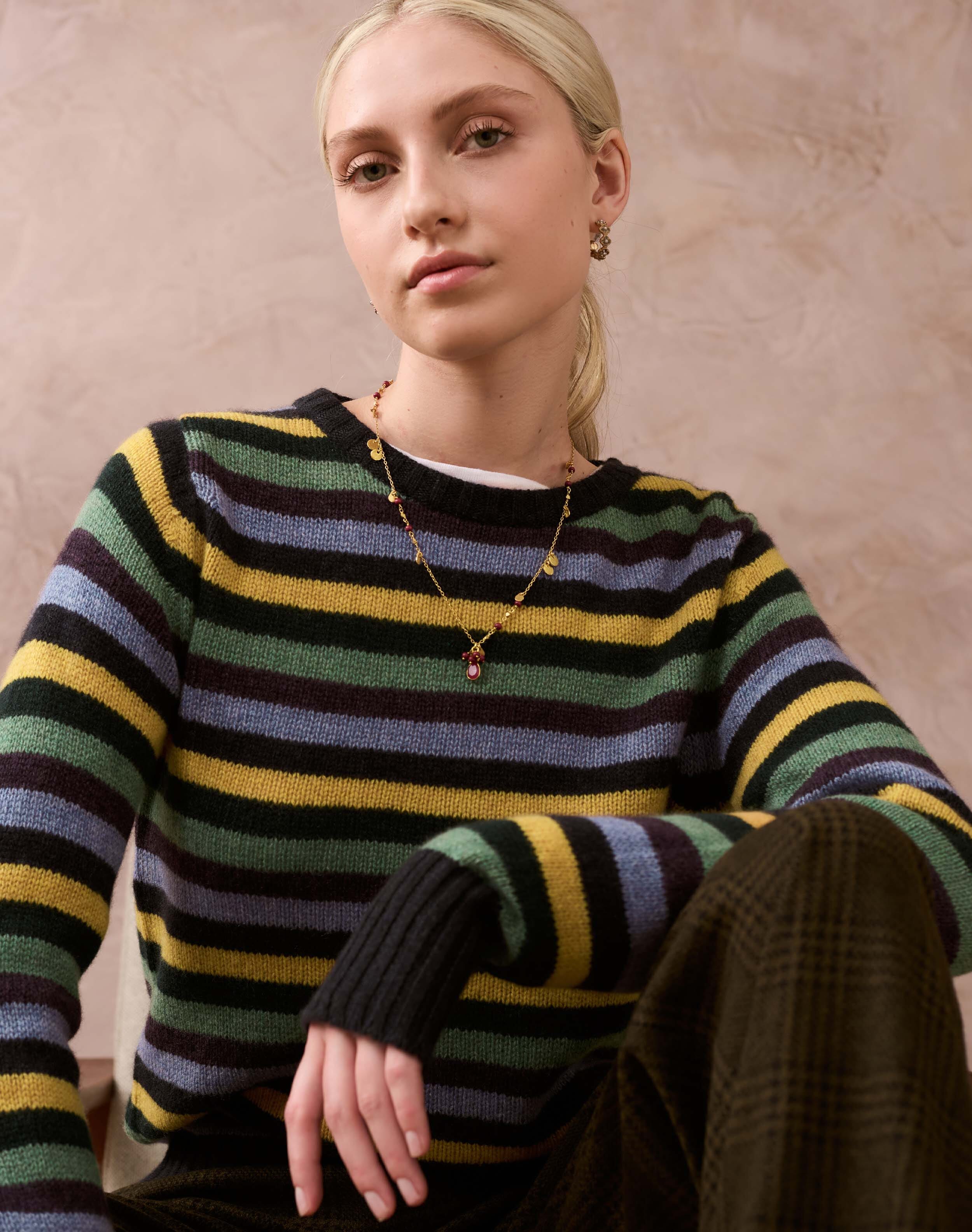 Brora Cashmere Gauzy Stripe Jumper Black for Women  - Size: 12-14